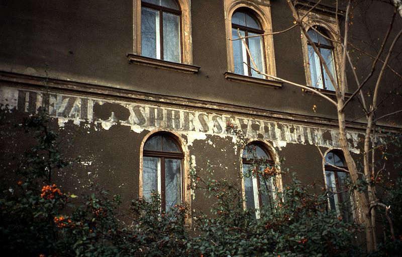 Dresden-Äußere Neustadt, Antonstr.-Ecke Hainstr., 7.12.1996.jpg